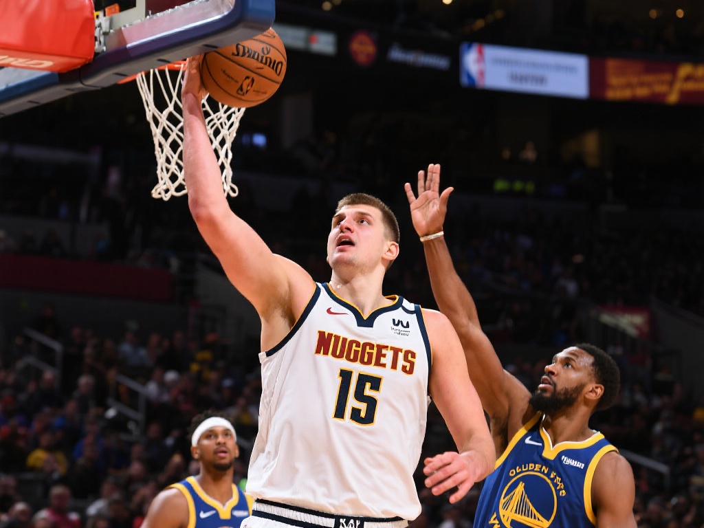 更是队友心 更是队友心